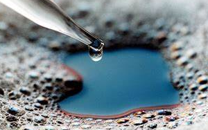 發(fā)酵罐里的 “泡沫難題”？消泡劑來(lái)當(dāng) “清道夫”，酶制劑與抗生素生產(chǎn)更順暢